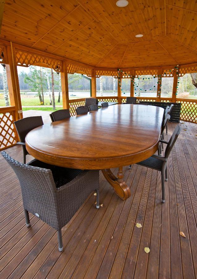 Комплекс Відпочинку Goldfіsh Сlub Guest House Babintsy Bagian luar foto