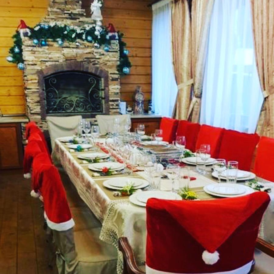 Комплекс Відпочинку Goldfіsh Сlub Guest House Babintsy Bagian luar foto
