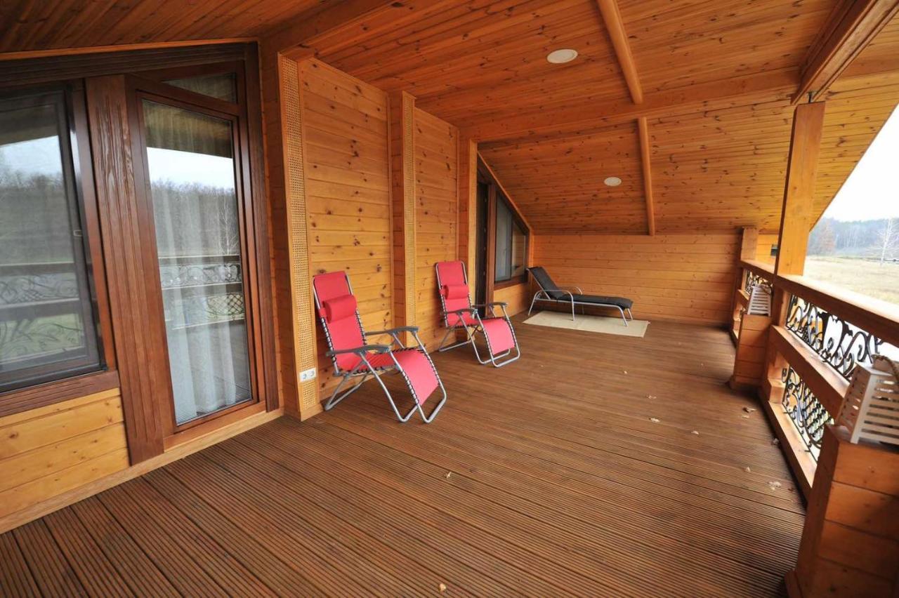 Комплекс Відпочинку Goldfіsh Сlub Guest House Babintsy Bagian luar foto
